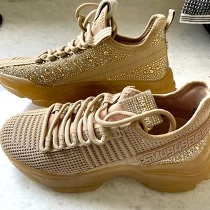 Steve Madden SMNY 90 tennis shoes